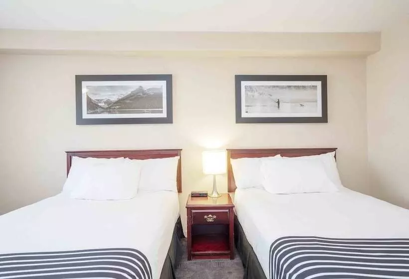 اتاق استاندارد با 2 تخت دوبل, Sandman Hotel Quesnel