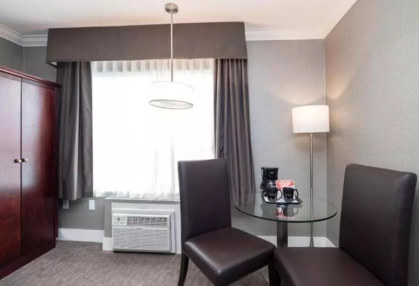 スタンダードルーム, Sandman Hotel Saskatoon