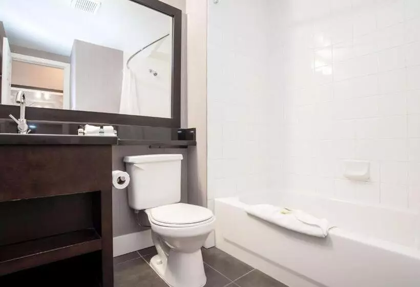 ２ダブルベッドのスタンダードルーム, Sandman Hotel Saskatoon