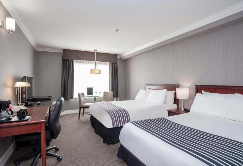 Номер Стандарт 2 Двуспальные Кровати, Sandman Hotel Saskatoon