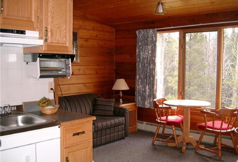 Полулюкс, Jasper House Bungalows