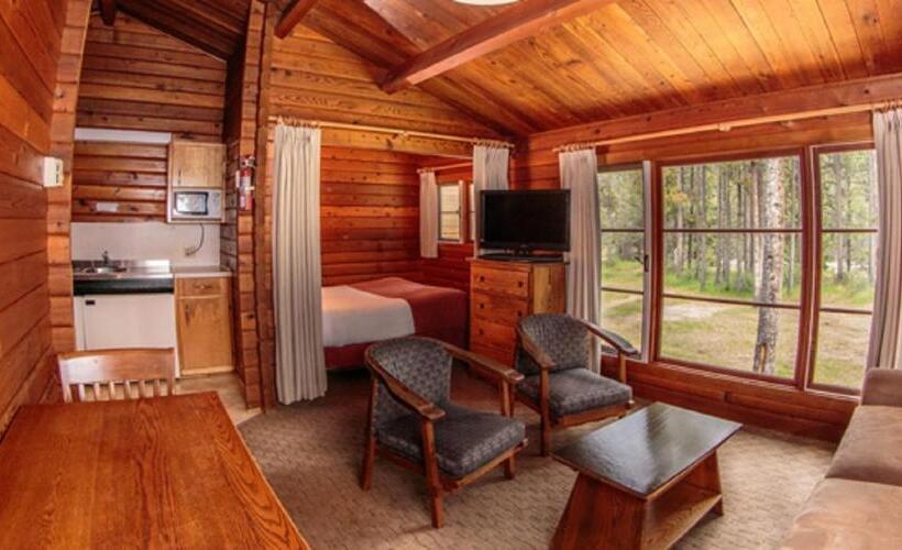 Family Suite, Jasper House Bungalows