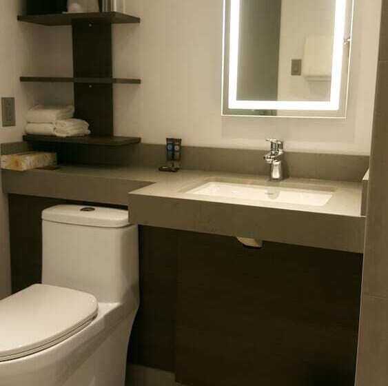 חדר סופריור, Novotel Montreal Center