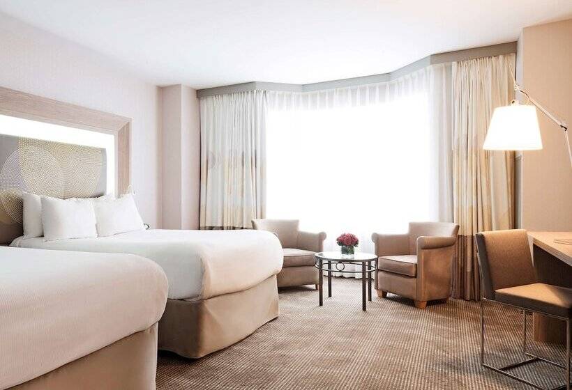 חדר סופריור, Novotel Montreal Center