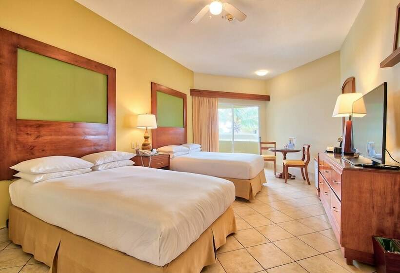 غرفه قياسيه سريرين مزدوجين, Fiesta Resort Central Pacific All Inclusive