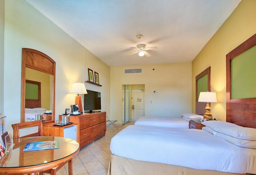 غرفه قياسيه سريرين مزدوجين, Fiesta Resort Central Pacific All Inclusive