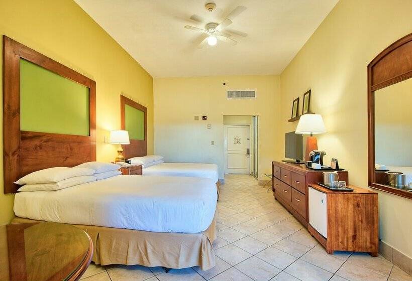 غرفه قياسيه سريرين مزدوجين, Fiesta Resort Central Pacific All Inclusive