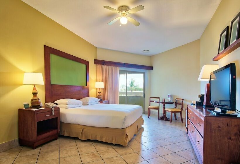 غرفة قياسية سرير كينج, Fiesta Resort Central Pacific All Inclusive