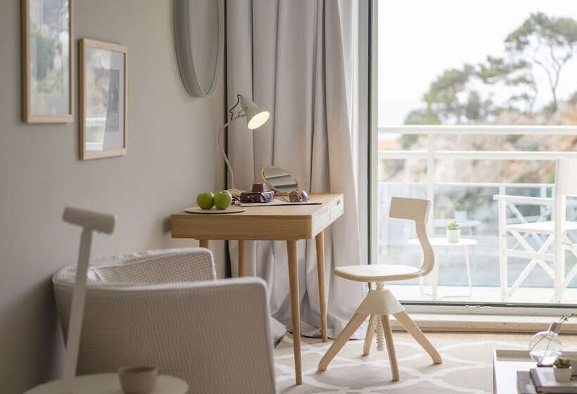 اتاق لوکس با بالکن و چشم‌انداز دریا, Bellevue Dubrovnik