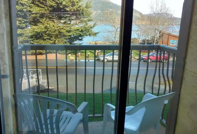 クイーンサイズベッドのスイートルーム, Wessex Inn By The Sea