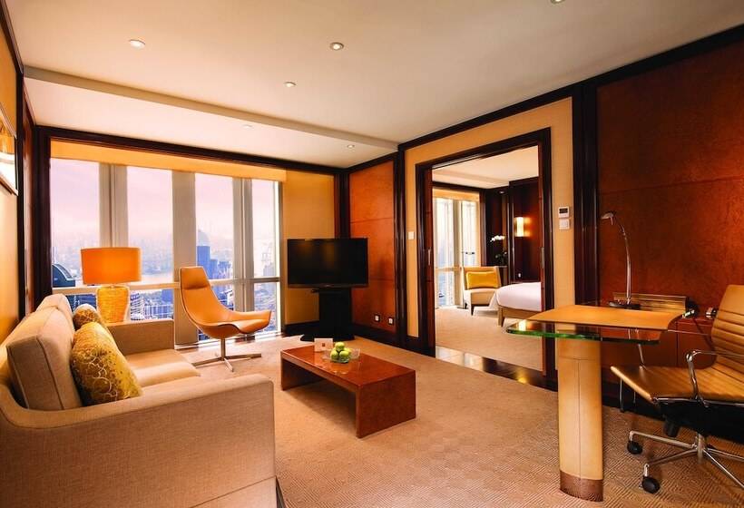 سوییت, Grand Hyatt Shanghai