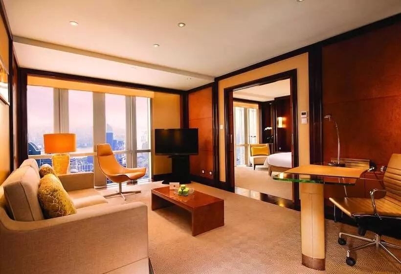 سوییت, Grand Hyatt Shanghai