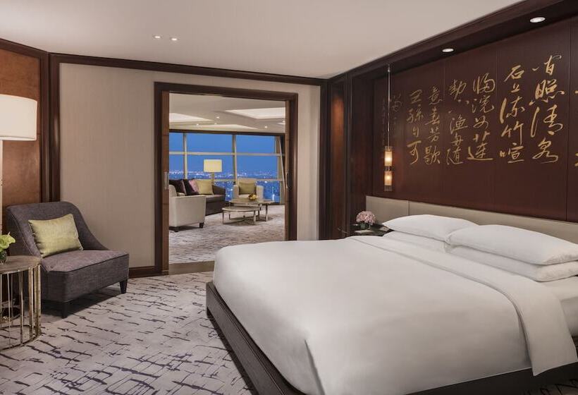 سوییت, Grand Hyatt Shanghai