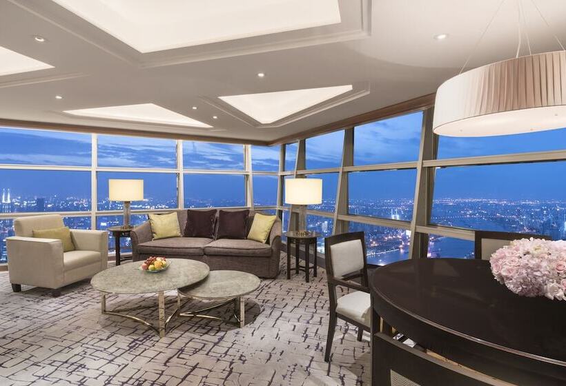 سوییت, Grand Hyatt Shanghai