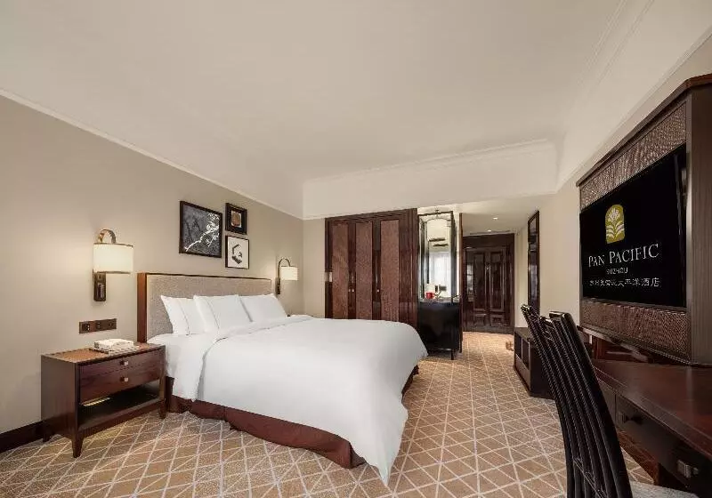 キングサイズベッドのデラックスルーム, Pan Pacific Suzhou