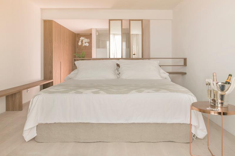 חדר סופריור יחיד, Park Plaza Bonaparte Boutique