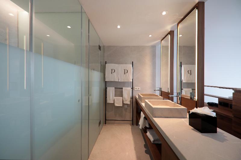 חדר סופריור יחיד, Park Plaza Bonaparte Boutique