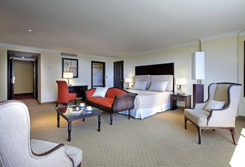 سوییت جونیور لوکس, Dominican Fiesta