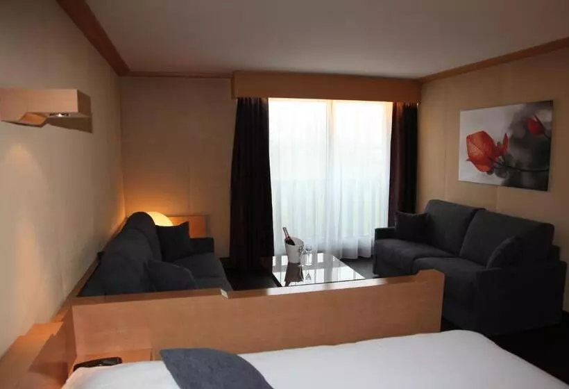 سوئیت با وان آب گرم, Amirauté Hôtel Golf Deauville