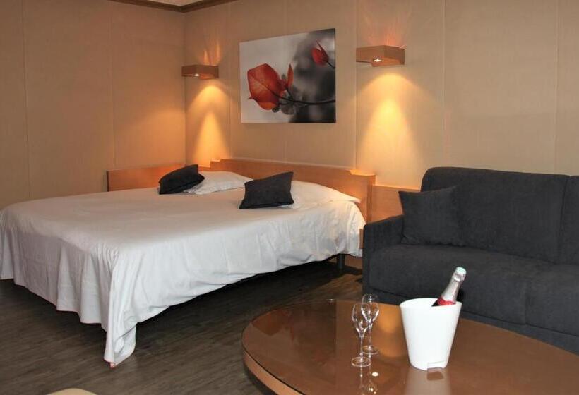 סוויטה, Amirauté Hôtel Golf Deauville