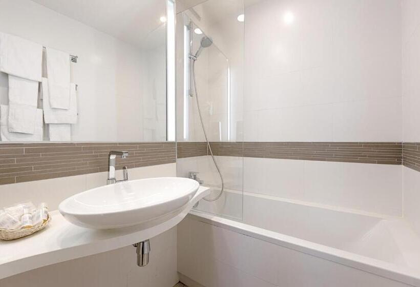 スーペリアールーム, Apollinaire