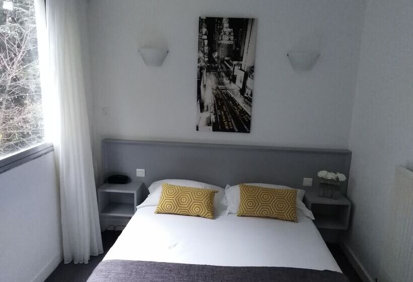 חדר סטנדרט, Astoria