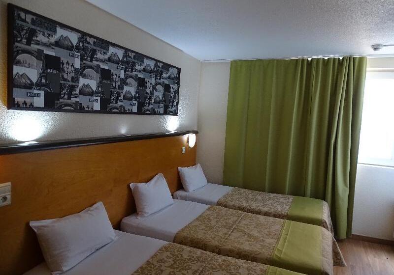 غرفة قياسية ثلاثية, Euro Hôtel Paris Créteil
