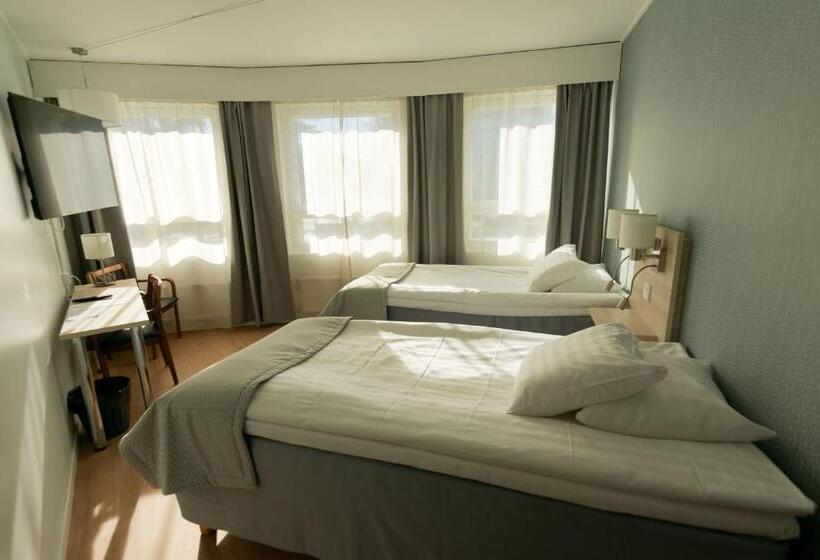 חדר קומפורט, Hirvi