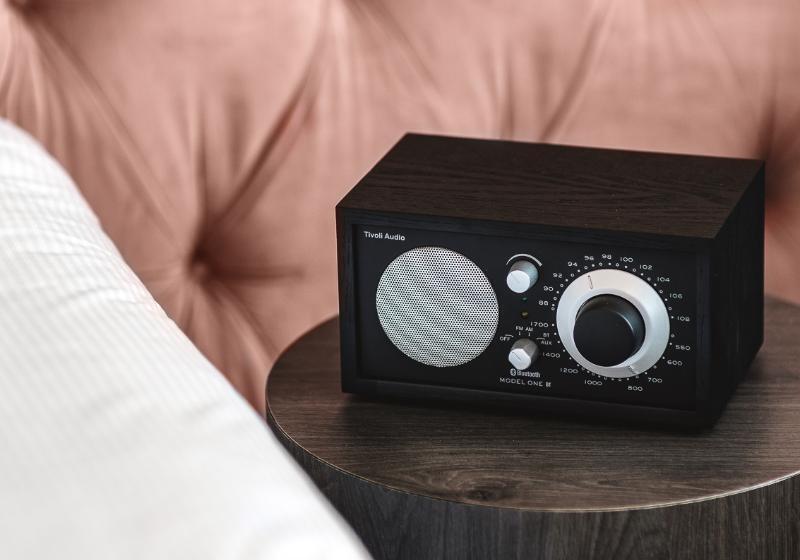 חדר דלוקס, Pley