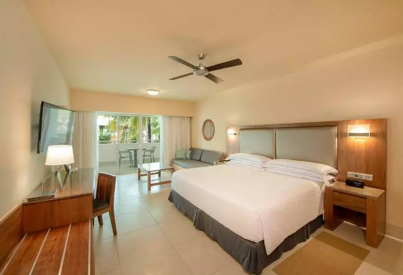 اتاق سوپریور با چشمانداز دریا, Occidental Punta Cana All Inclusive