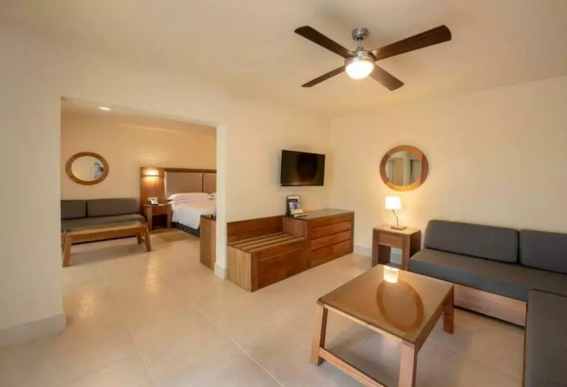اتاق خانوادگی, Occidental Punta Cana All Inclusive