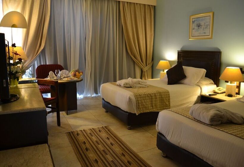 اتاق استاندارد, Pyramids Park Resort Cairo