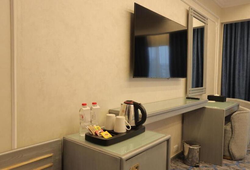 اتاق لوکس با بالکن, Pyramids Park Resort Cairo