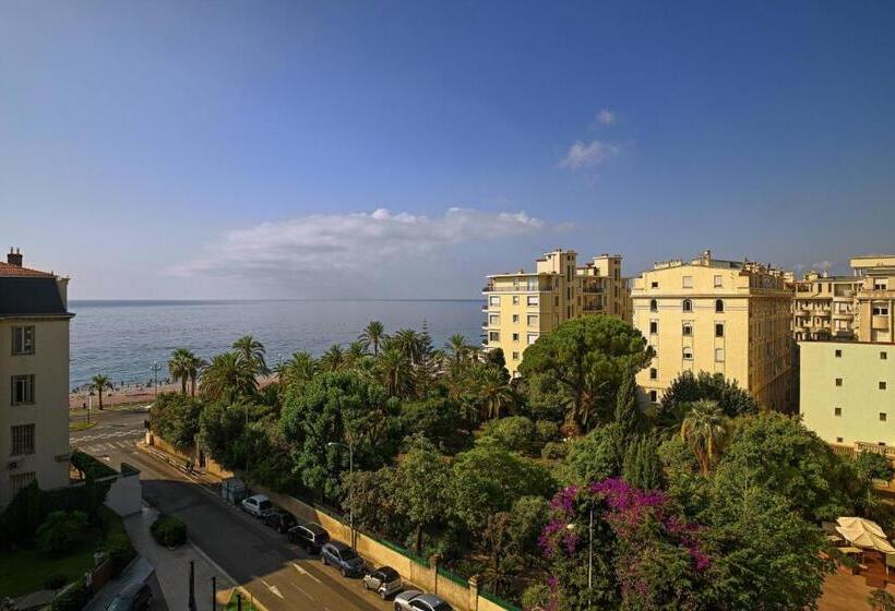 جناح جونيور ذو إطلالة جانبية على البحر, Ac Hotel By Marriott Nice