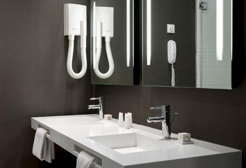 جناح ذو إطلالة جانبية على البحر, Ac Hotel By Marriott Nice