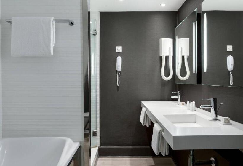 جناح ذو إطلالة جانبية على البحر, Ac Hotel By Marriott Nice