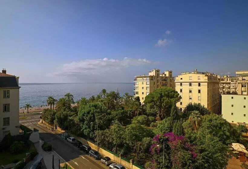 سوییت با چشم‌انداز جانبی دریا, Ac Hotel By Marriott Nice