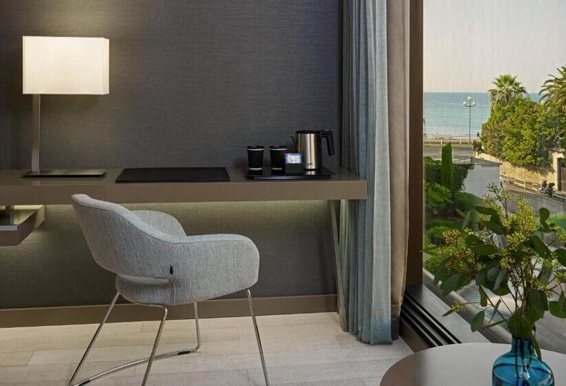 غرفة ديلوكس ذات إطلالة جانبية على البحر, Ac Hotel By Marriott Nice