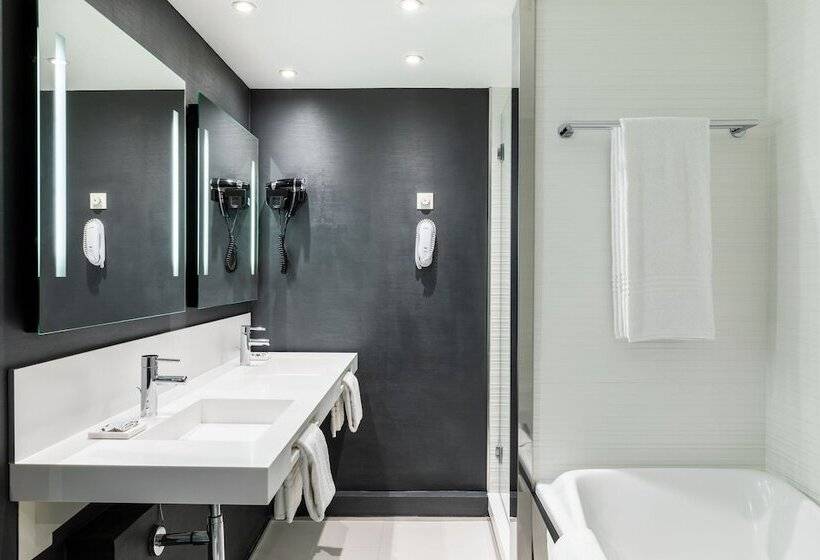 جناح ذو إطلالة جانبية على البحر, Ac Hotel By Marriott Nice