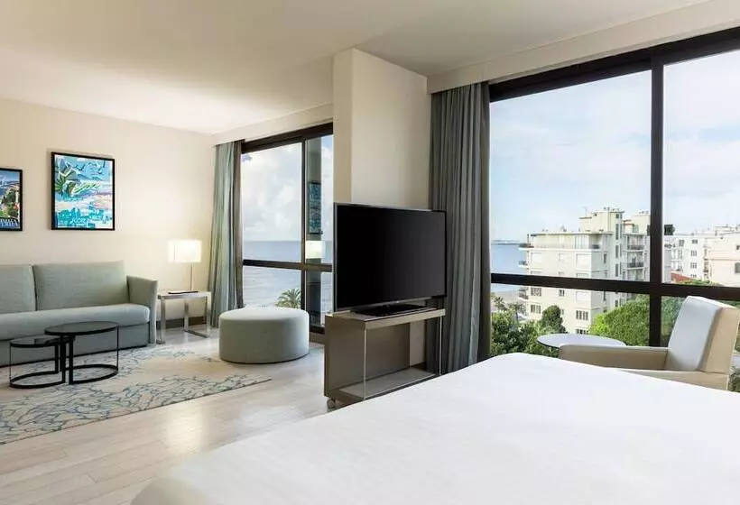 سوییت با چشم‌انداز جانبی دریا, Ac Hotel By Marriott Nice