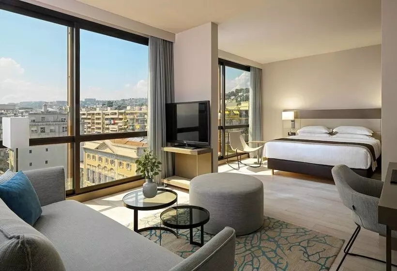 سوییت با چشم‌انداز جانبی دریا, Ac Hotel By Marriott Nice