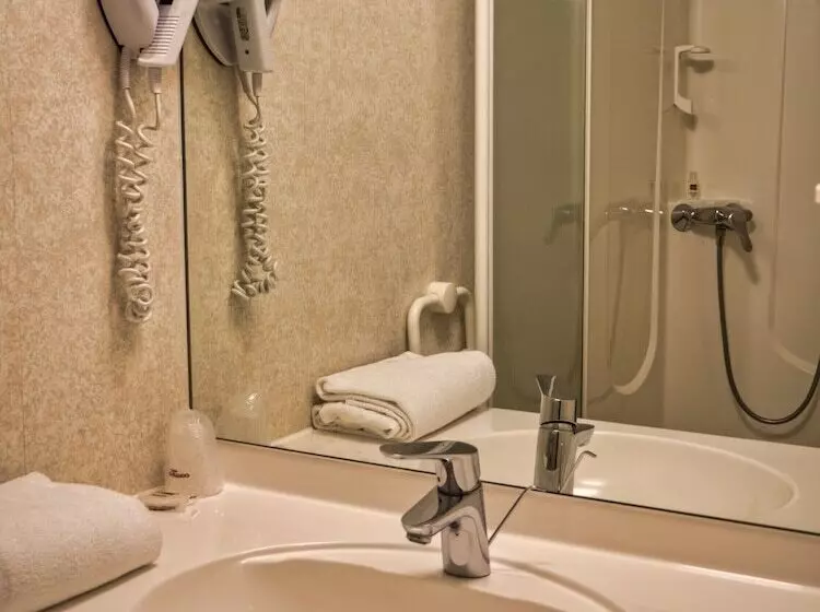 スタンダードトリプルルーム, Contact Hotel Le Seino Marin   Cléon Elbeuf