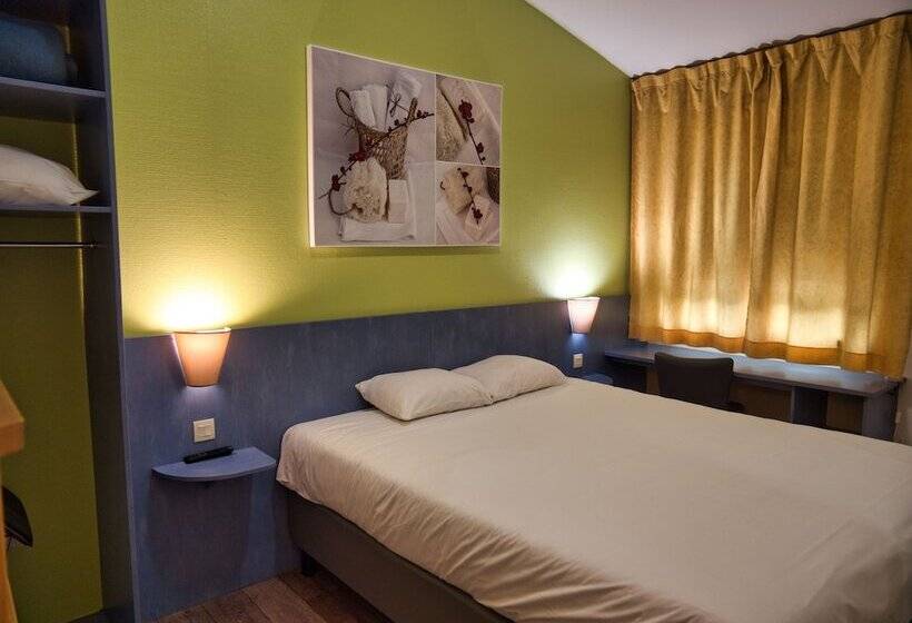 Номер Стандарт Трехместный, Contact Hotel Le Seino Marin   Cléon Elbeuf