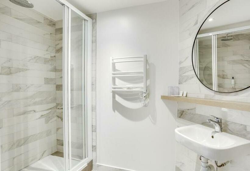 スーペリアールーム, Courseine