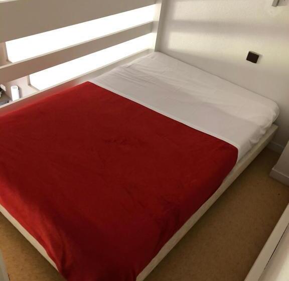 Номер Стандарт, Cristol