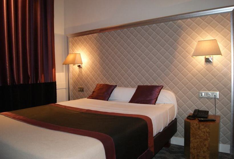 اتاق استاندارد, D Amiens