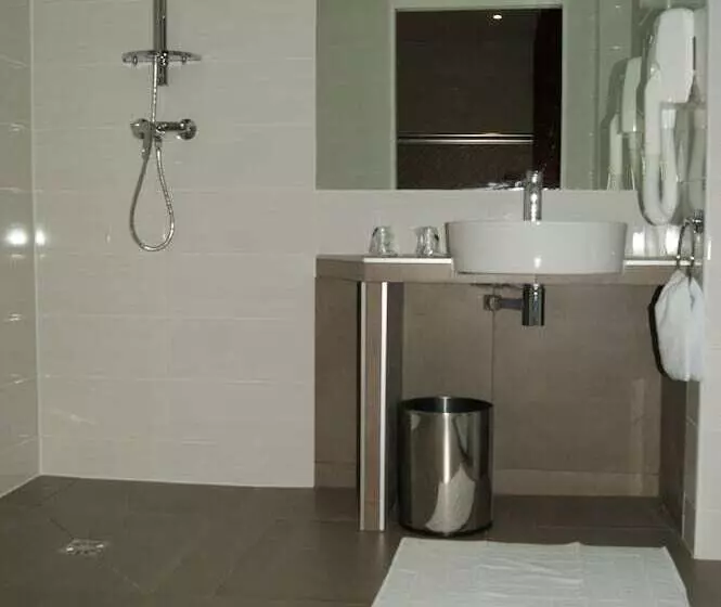 اتاق سوپریور, D Amiens