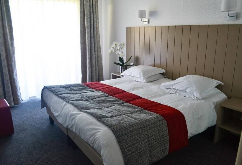 Номер Стандарт, Hôtel De Chiberta & Du Golf