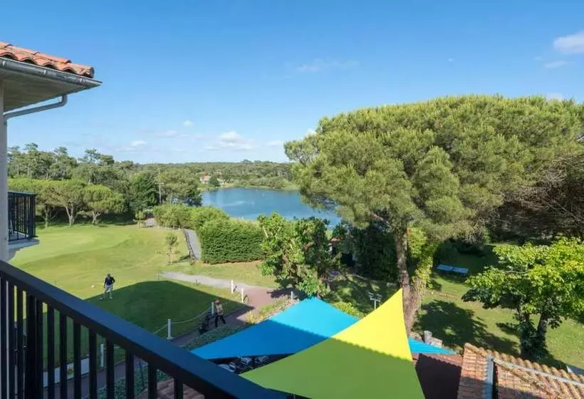 اتاق سوپریور سه تخته, Hôtel De Chiberta & Du Golf