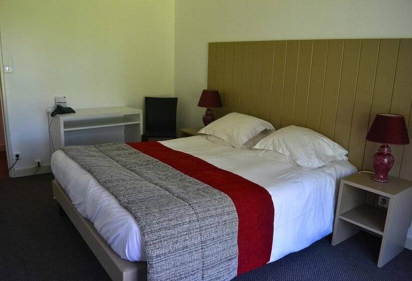 Студия Стандарт, Hôtel De Chiberta & Du Golf